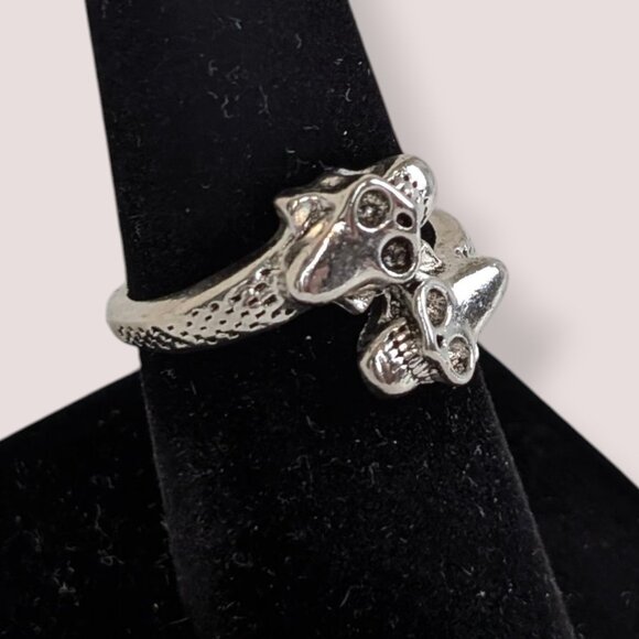 (2/$20) Double Skull Wrap Ring - Picture 2 of 6